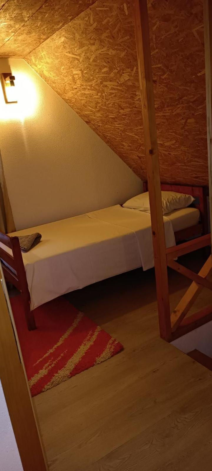Pyramid Holiday House Visoko Eksteriør billede